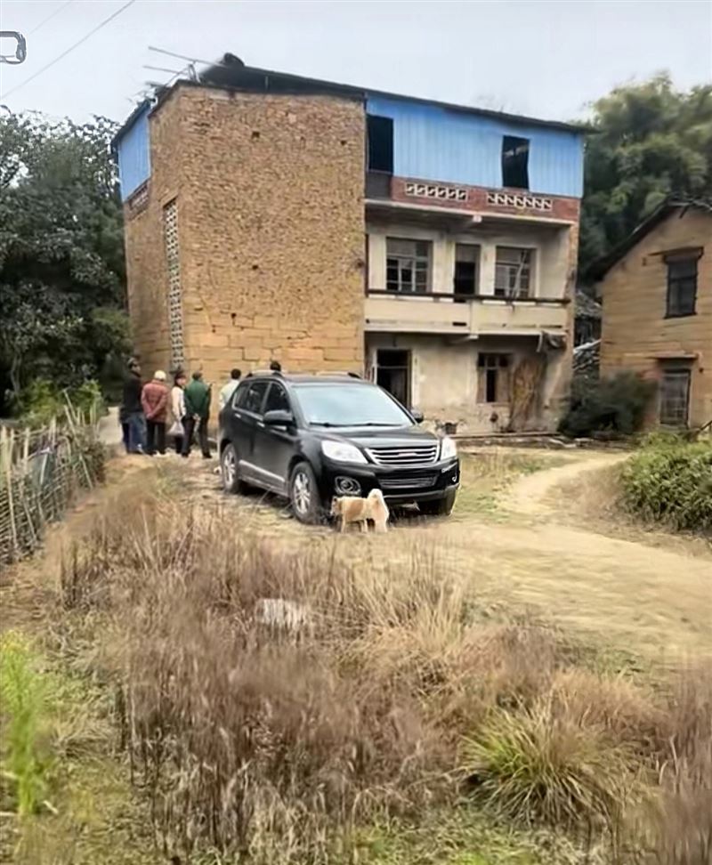 重庆巴南离万达不远的乡村小院