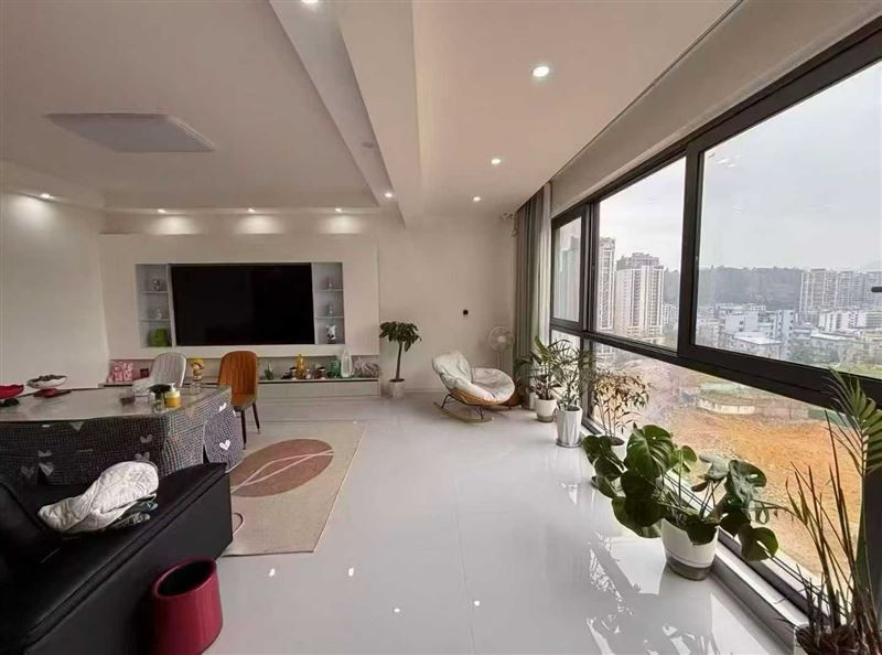 拓海天喜一梯一户136平大横厅房源