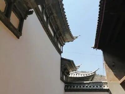 云南省大理白族自治州巍宝山乡120平米农村小院