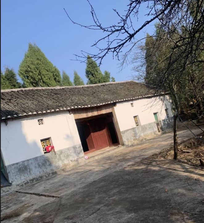 贵州黔西南州新桥镇农村房屋出租 环境好适合休闲养老 毗邻万峰林