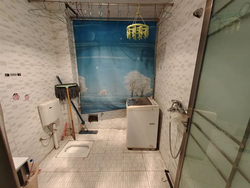 出售派华明珠港步梯低层,96.63㎡三室两厅一卫